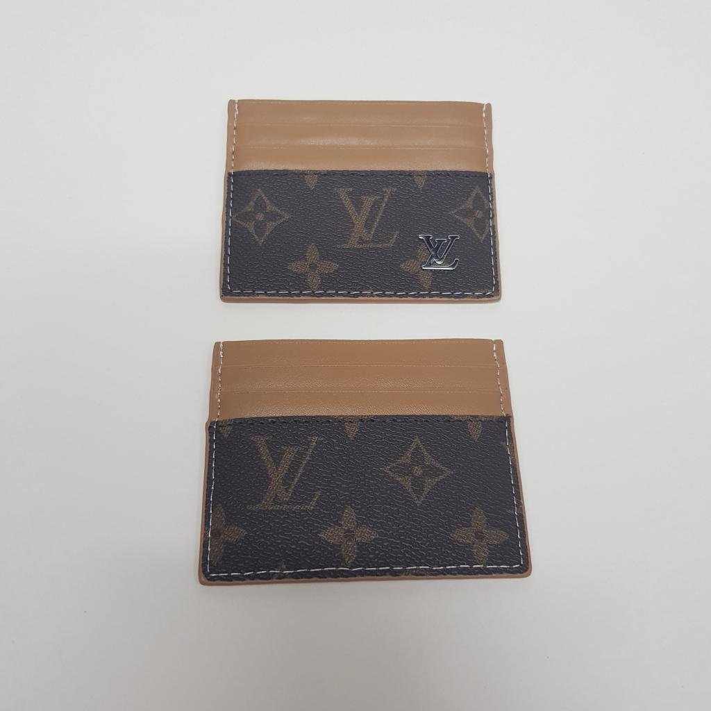 LV card holder wallet (9315) TOP QATAR SHOP